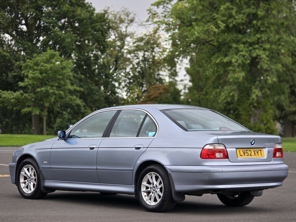 BMW 5 Series 2.5 525D Se Silver #24