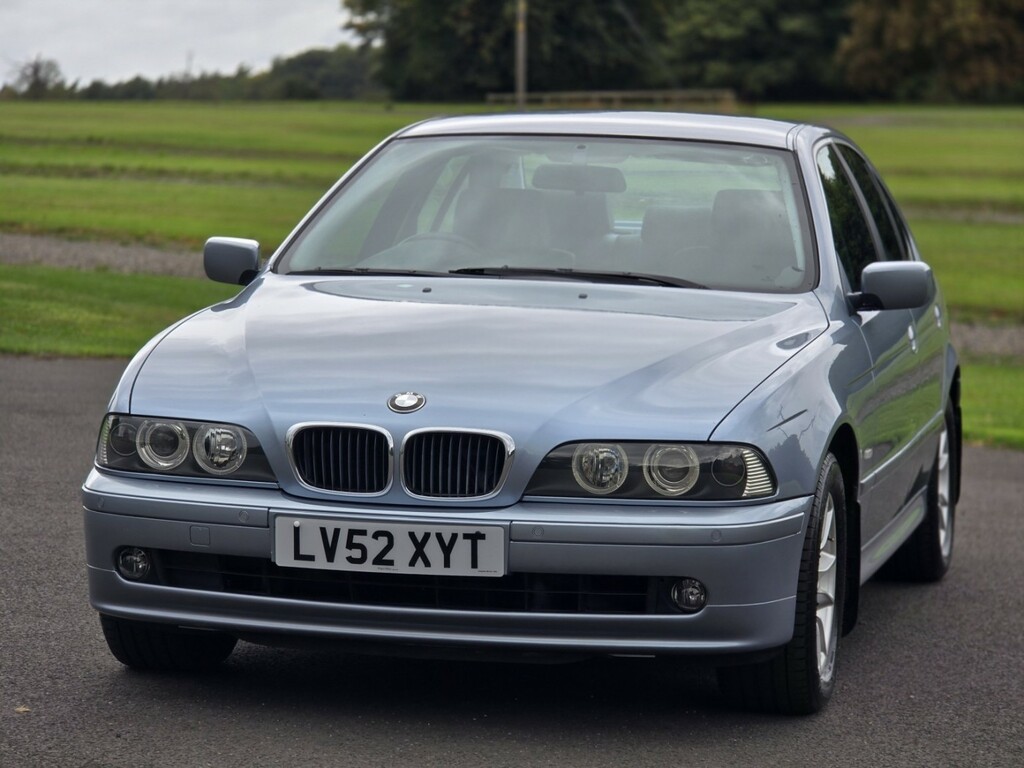 BMW 5 Series 2.5 525D Se Silver #28