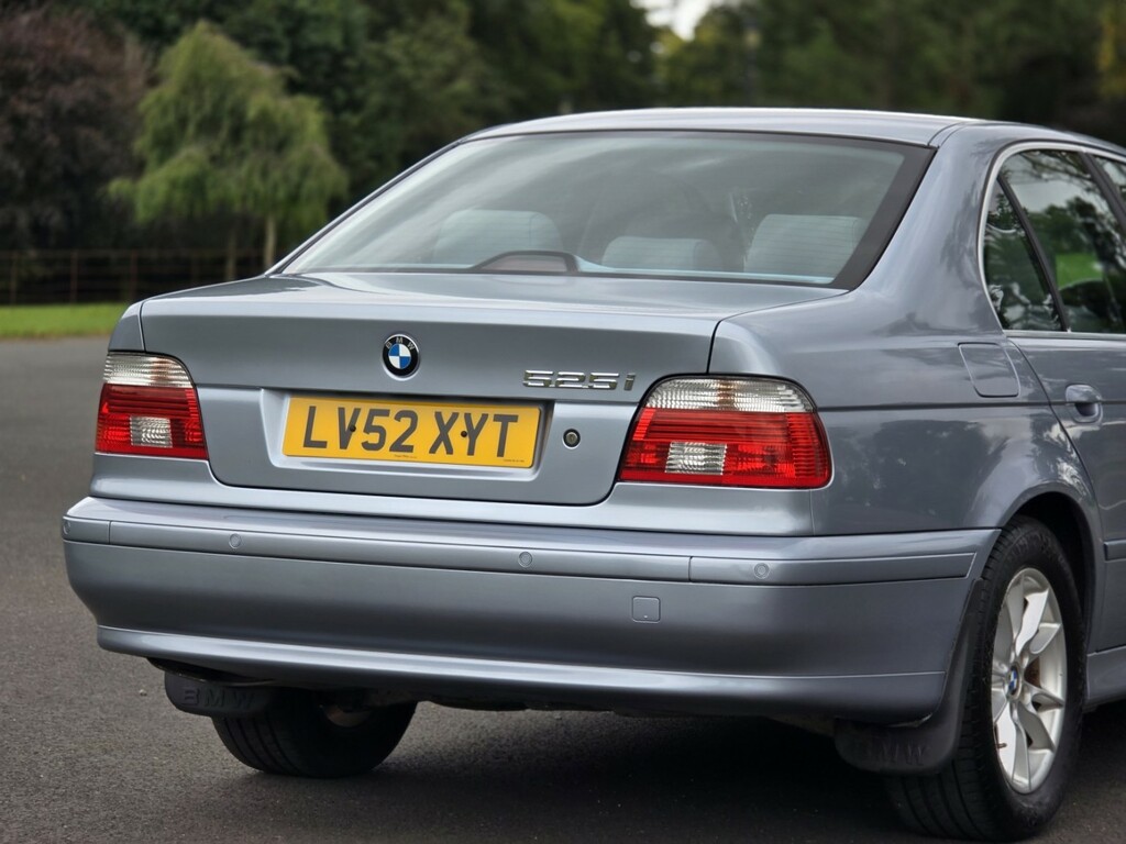BMW 5 Series 2.5 525D Se Silver #20