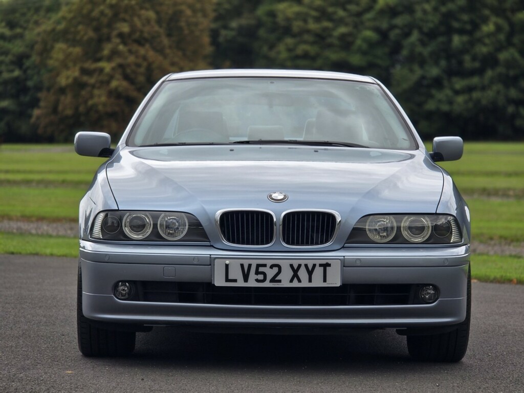 BMW 5 Series 2.5 525D Se Silver #30
