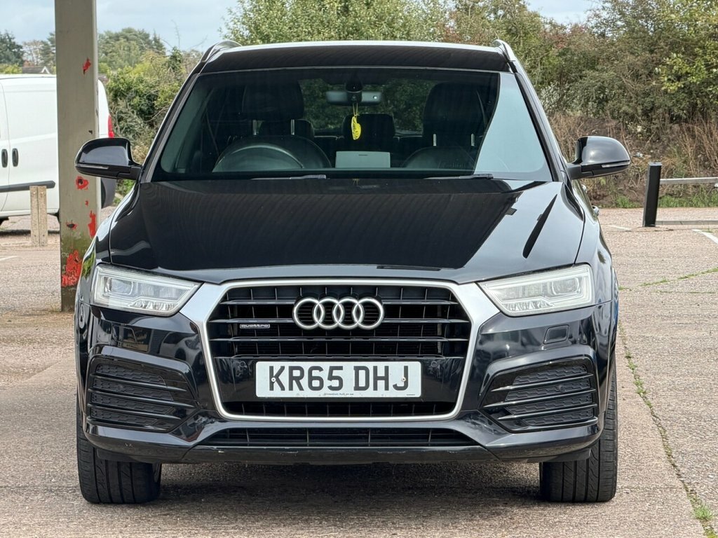 Audi Q3 2L S Line Plus Black #2