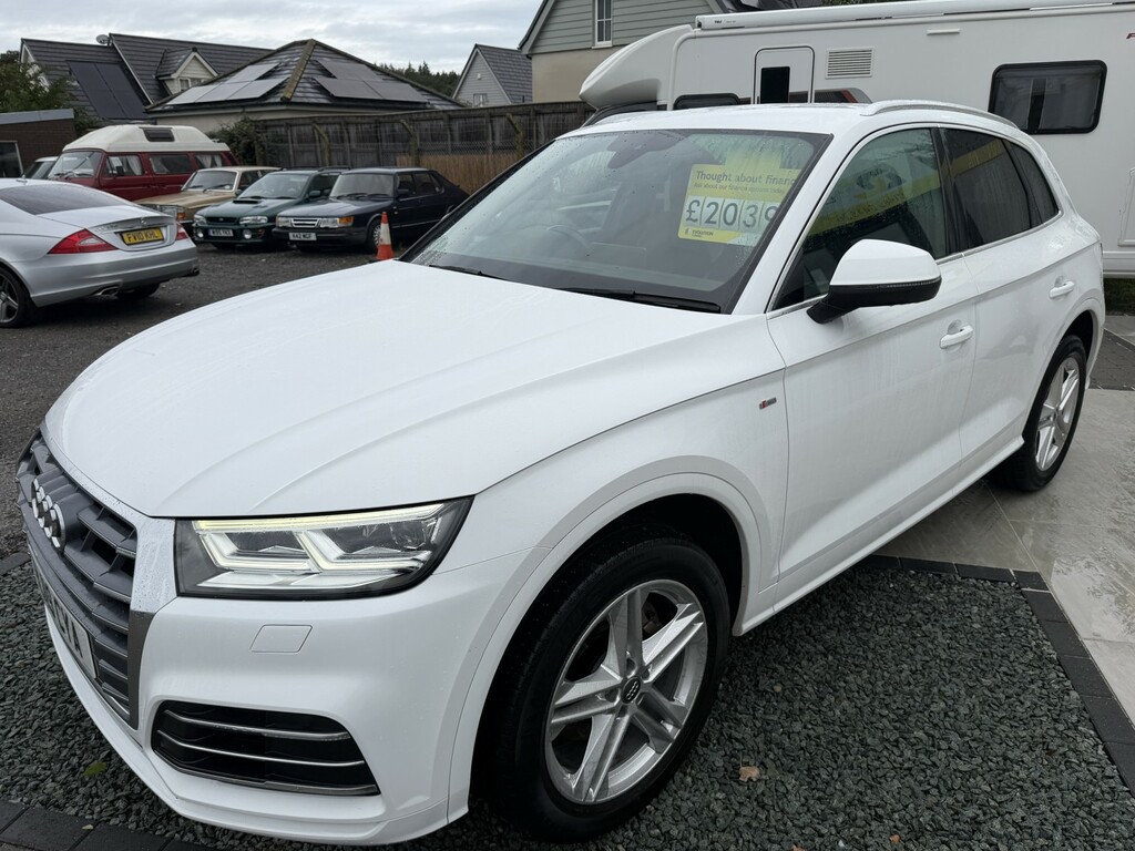 Audi Q5 2.0 Tdi 40 S Line HJ19CYA White #4