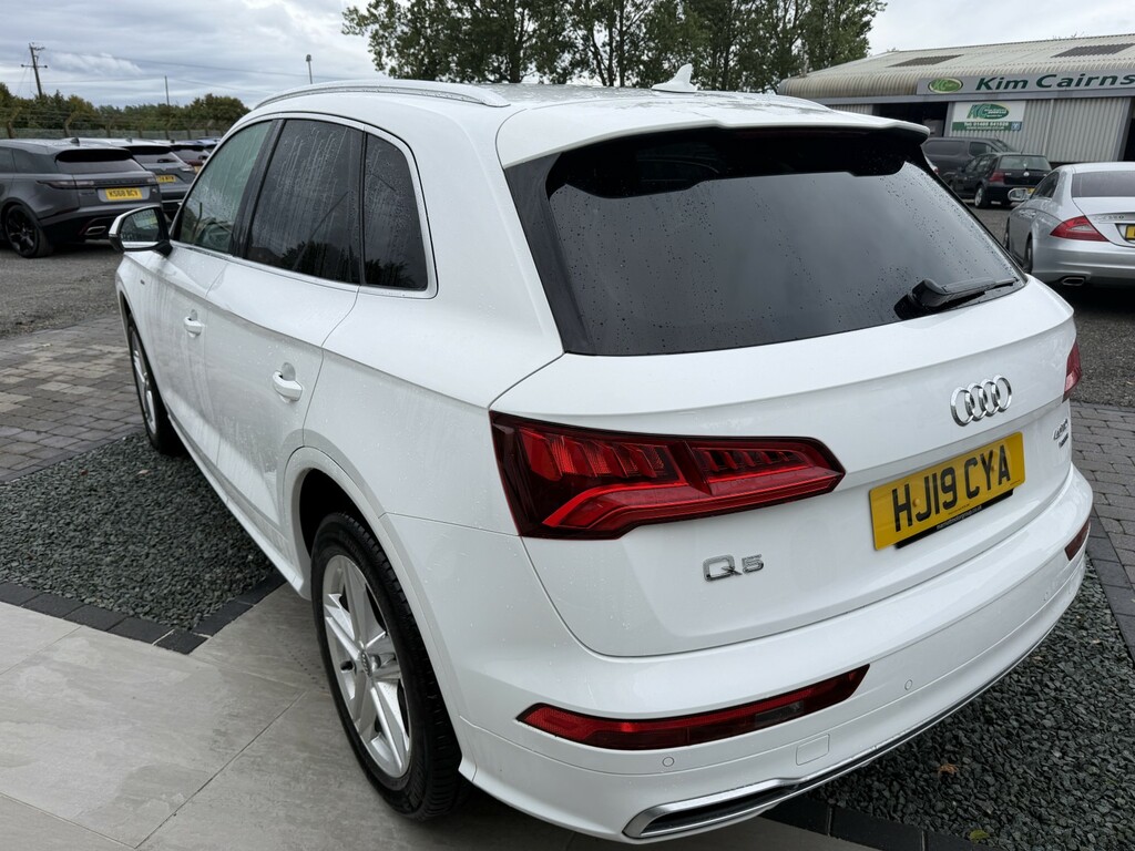 Audi Q5 2.0 Tdi 40 S Line HJ19CYA White #6