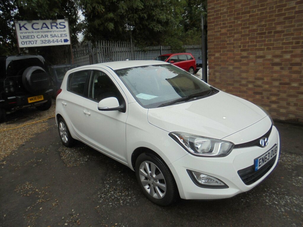Hyundai I20 1.2 Active Euro 5 White #2