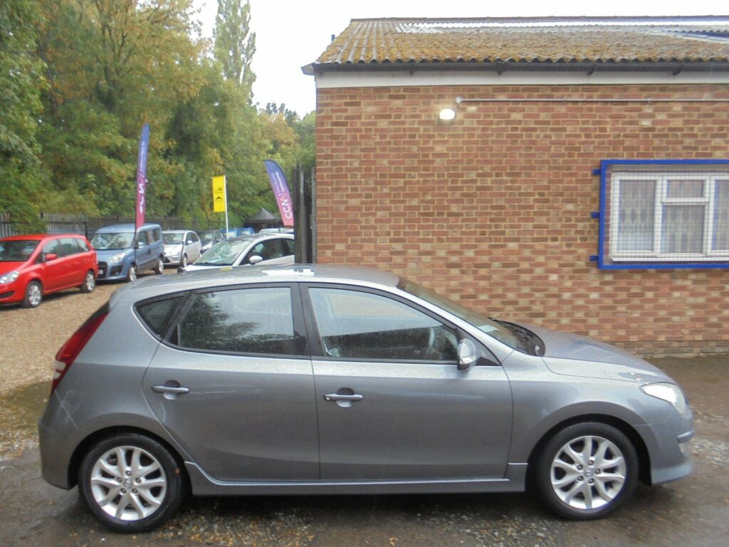 Hyundai I30 1.4 Comfort Euro 5 Grey #3