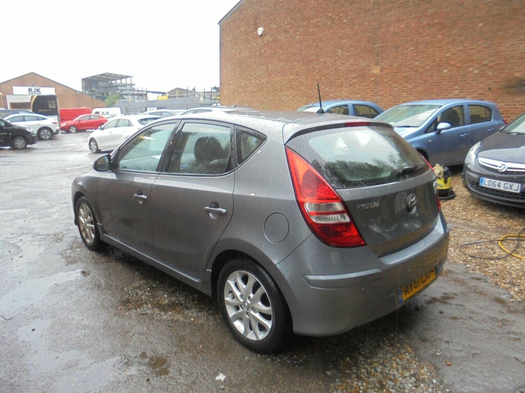 Hyundai I30 1.4 Comfort Euro 5 Grey #6