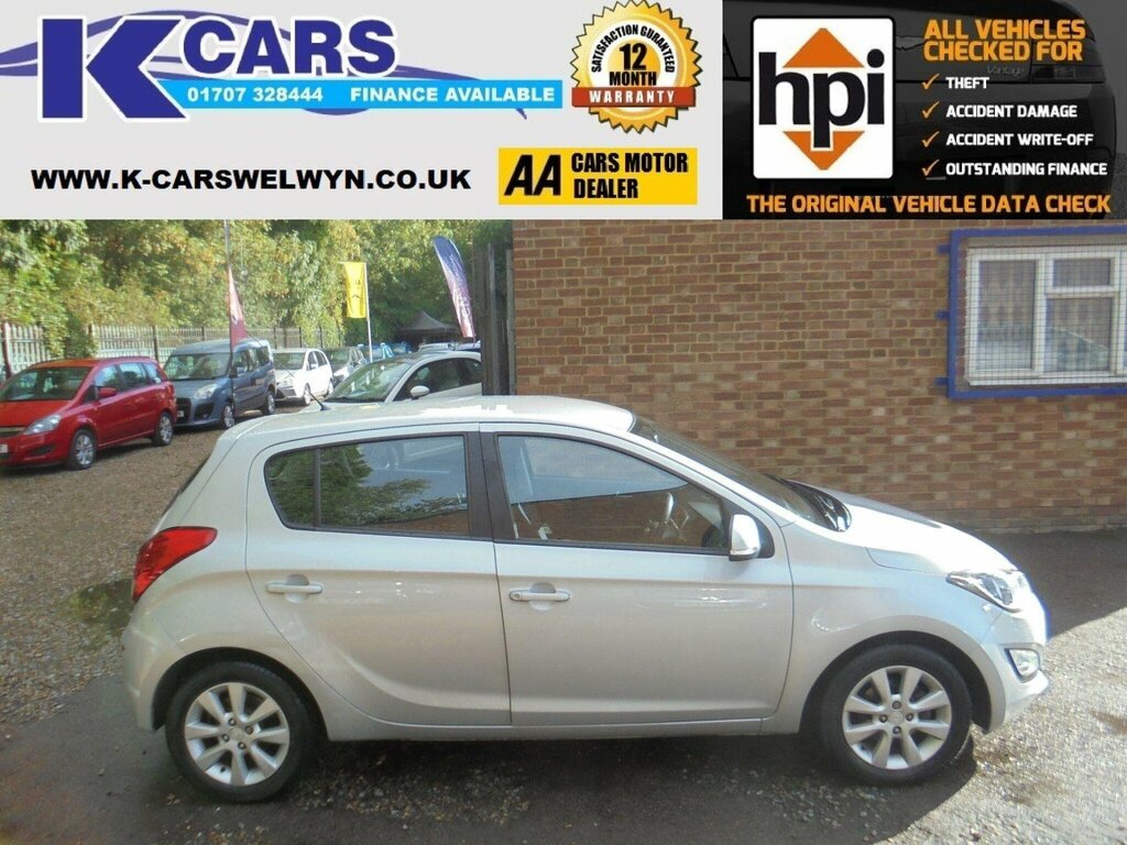 Hyundai I20 1.2 Active Euro 5 Silver