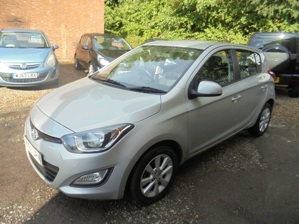 Hyundai I20 1.2 Active Euro 5 Silver #5