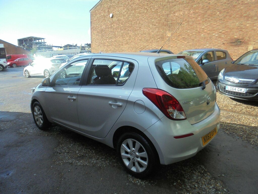 Hyundai I20 1.2 Active Euro 5 Silver #6
