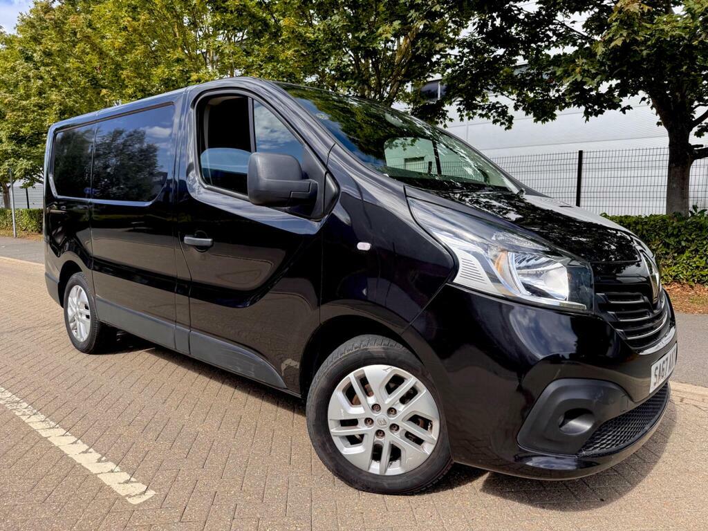 Renault Trafic 1.6 Dci 27 Sport Nav Swb Standard Roof Euro 6 Black