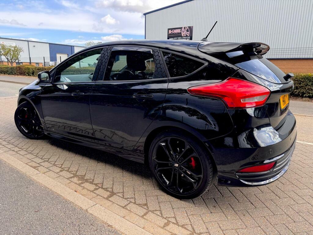Ford Focus 2.0T Ecoboost St-3 Euro 6 S S HK17YTU Black #3