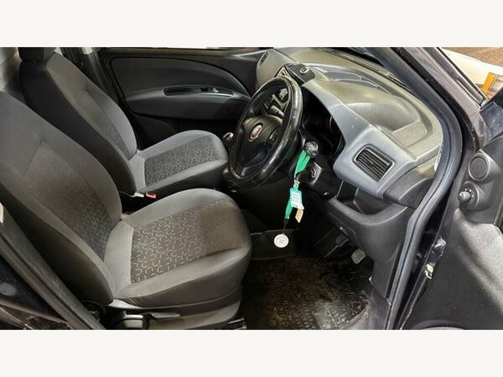 Fiat Doblo Cargo #9