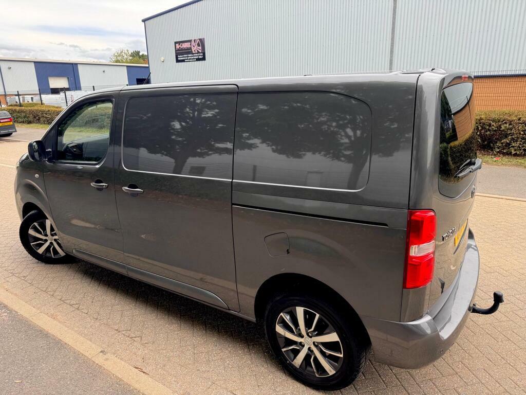 Toyota PROACE 2.0D Comfort Medium Panel Van Mwb Euro 6 S S Grey #3