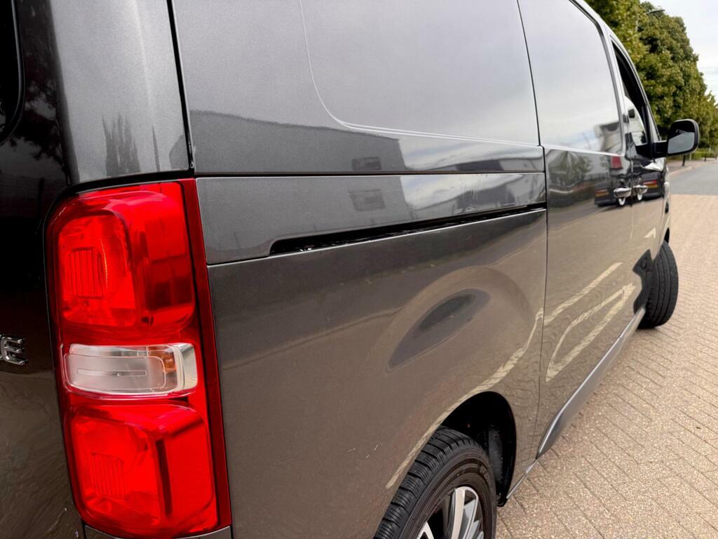 Toyota PROACE Proace Base White #11