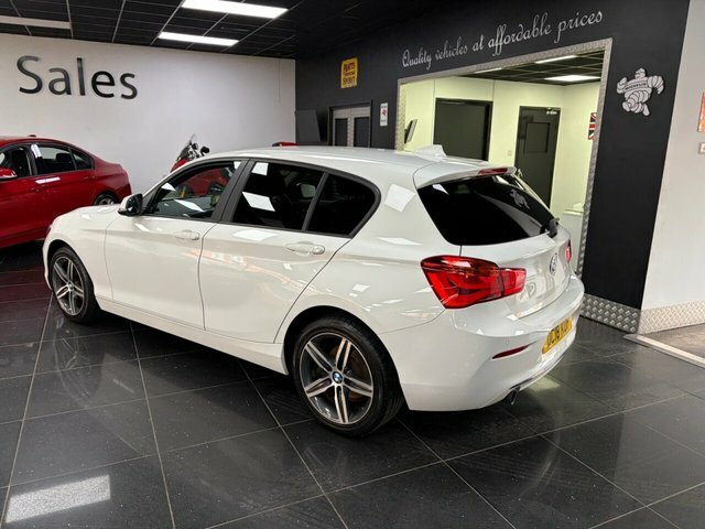 BMW 1 Series 116D Sport Hatchback DC18KUP White #2