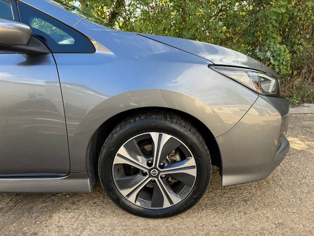 Nissan Leaf 40Kwh N-connecta Hatchback 150 Grey #6