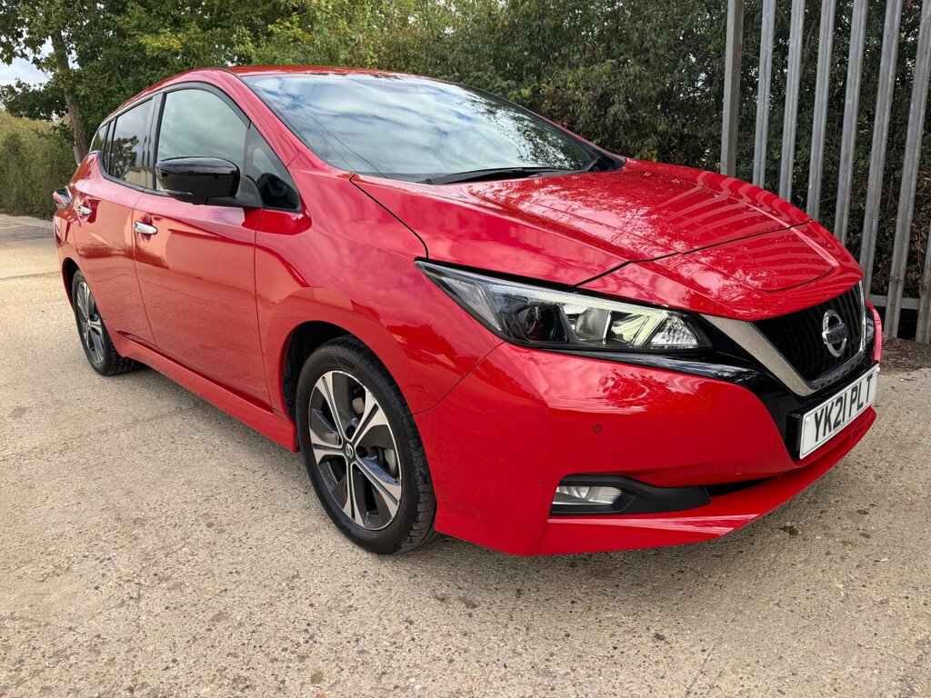Nissan Leaf 110Kw N-connecta 40Kwh Red #9