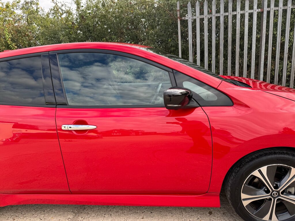 Nissan Leaf 110Kw N-connecta 40Kwh Red #7