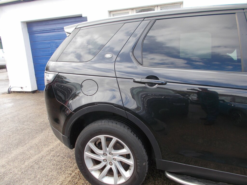 Land Rover Discovery Sport 2.2 Sd4 Se Suv 4Wd Euro 5 Ss 1 Black #4