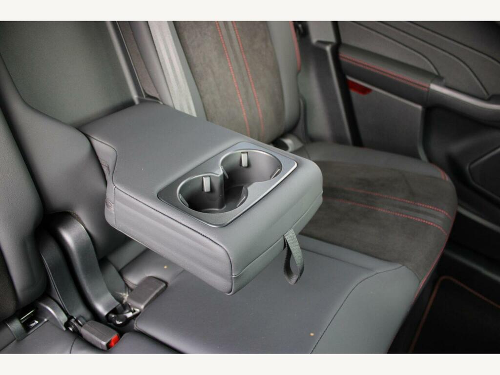 Ford Kuga 2.5H Duratec St-line X Cvt #5