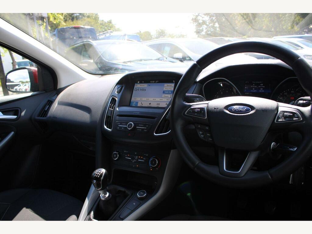 Ford Focus 1.0T Ecoboost Zetec Edition #6
