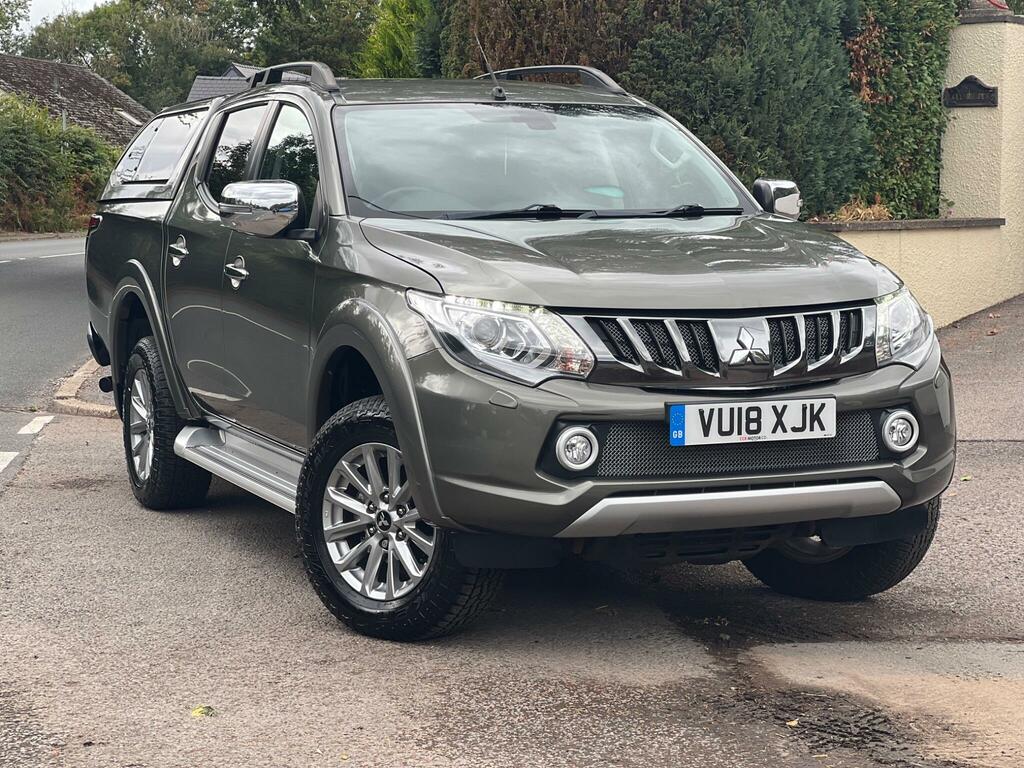 Mitsubishi L200 2.4 Di-d Dc Barbarian 4Wd Euro 6 Green