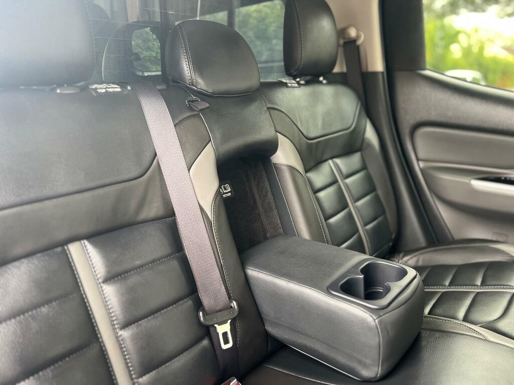 Mitsubishi L200 Pickup Blue #40