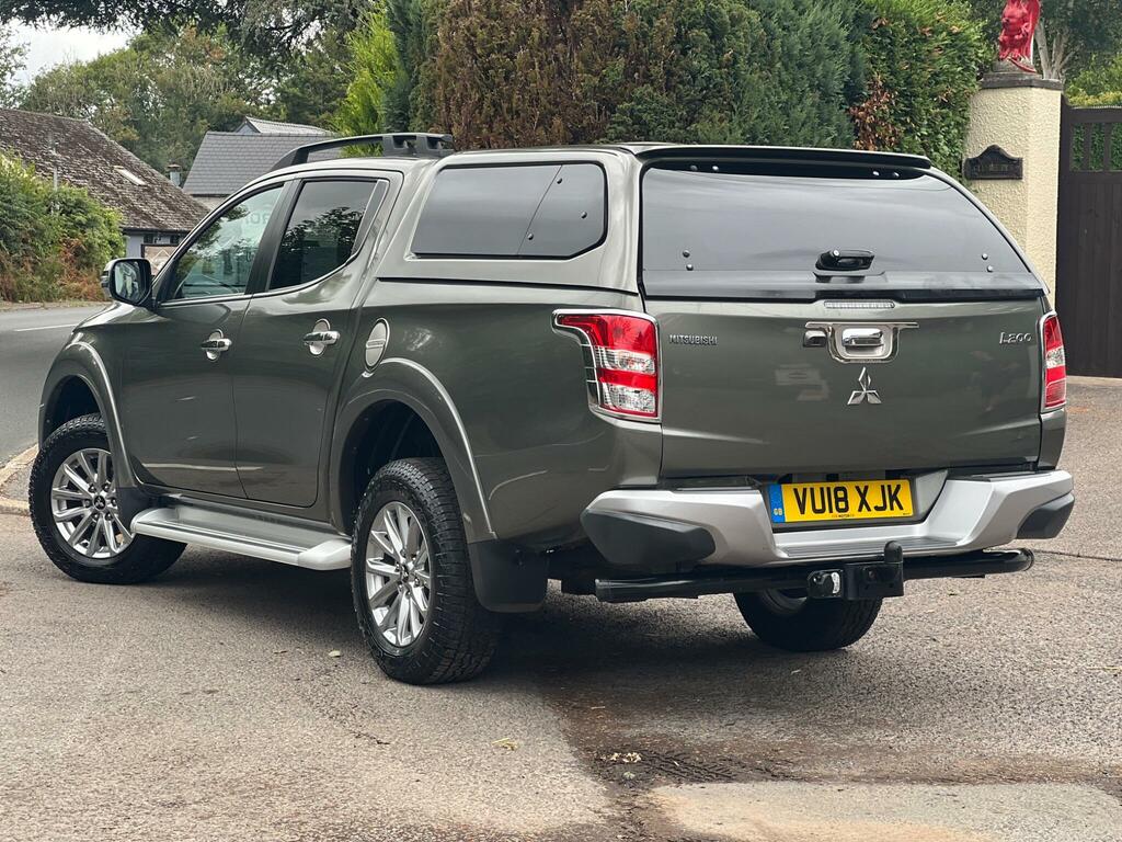 Mitsubishi L200 Pickup Blue #7