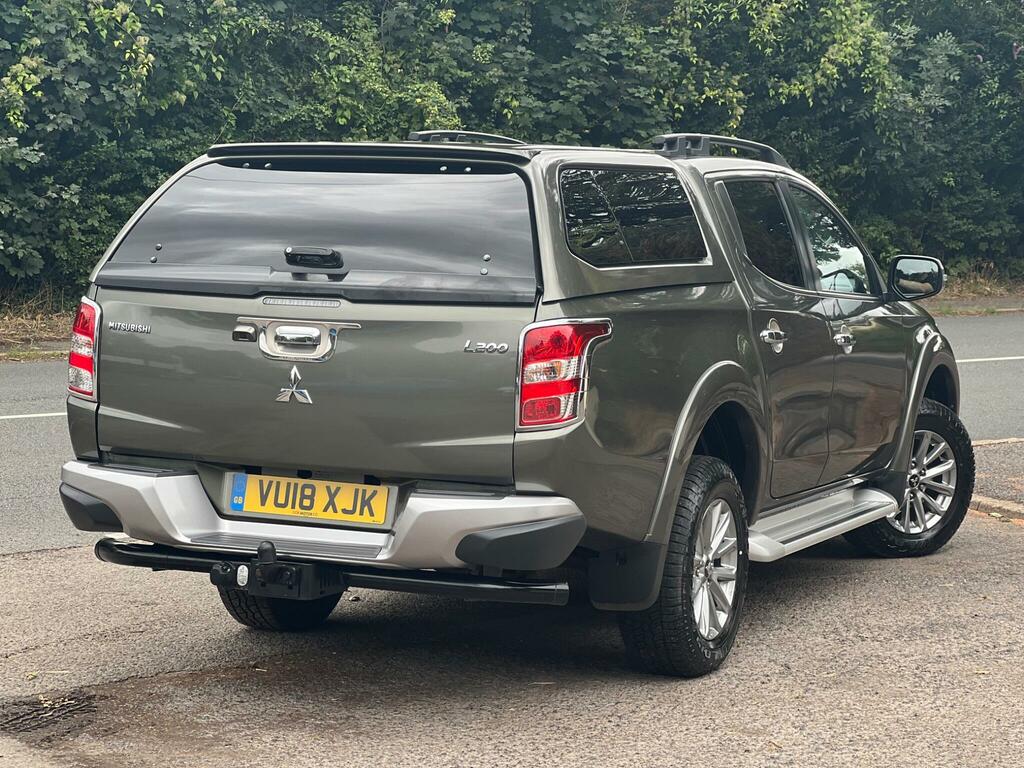 Mitsubishi L200 Pickup Blue #8