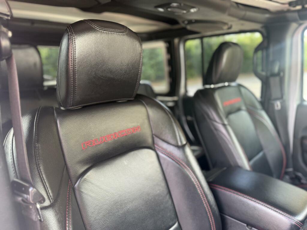 Jeep Wrangler 2.8L Night Eagle White #28
