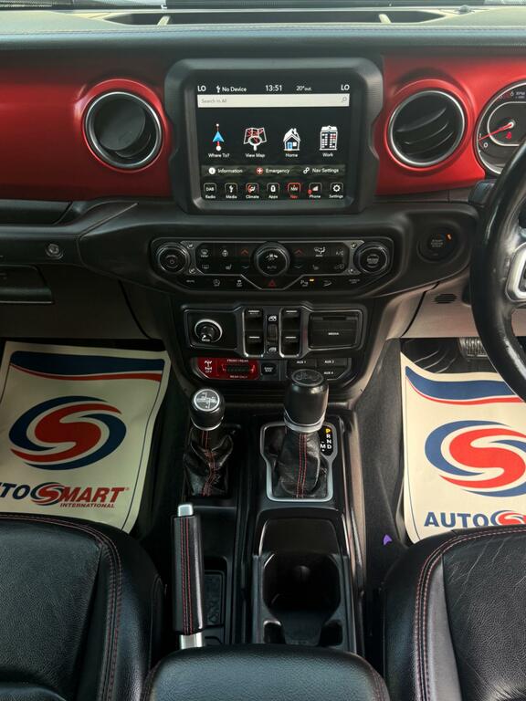 Jeep Wrangler 2.8L Night Eagle White #58