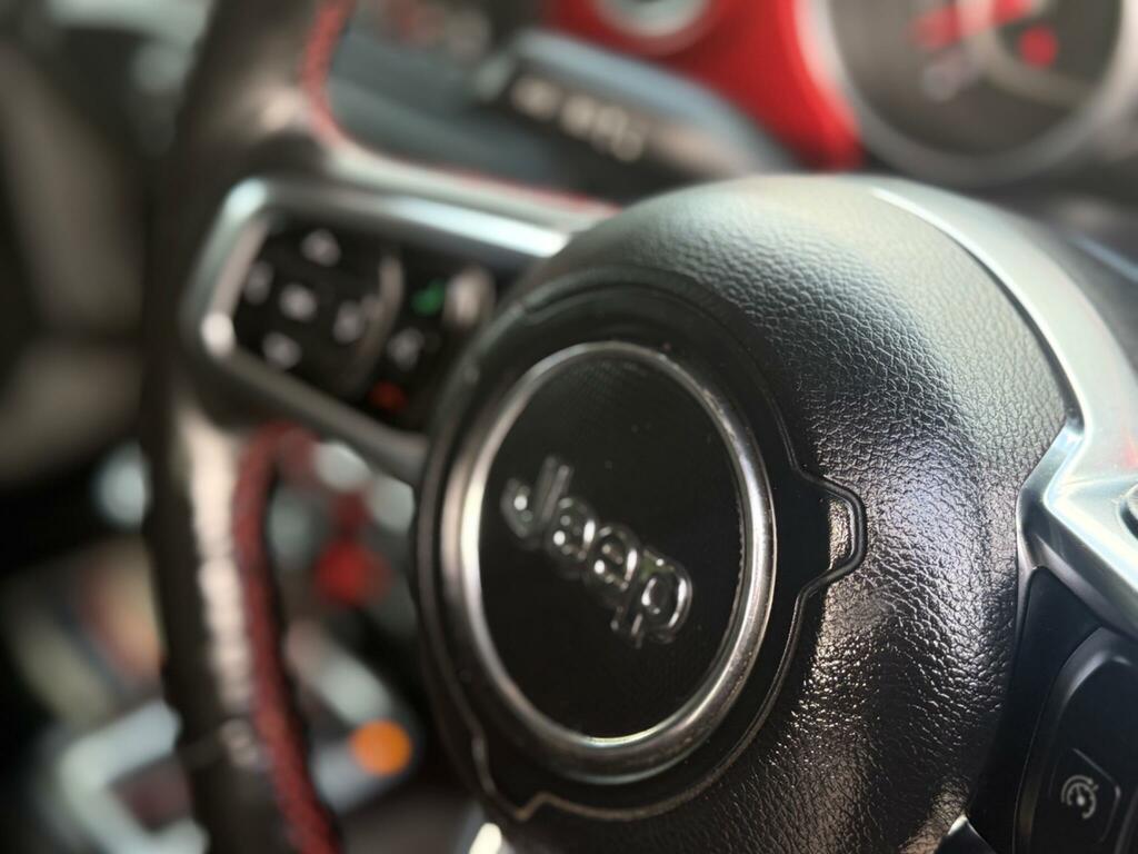 Jeep Wrangler 2.8L Night Eagle White #56