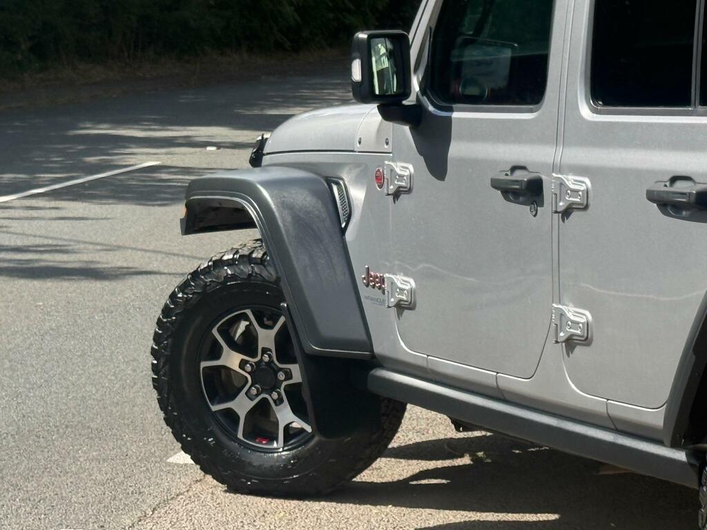 Jeep Wrangler 2.8L Night Eagle White #23