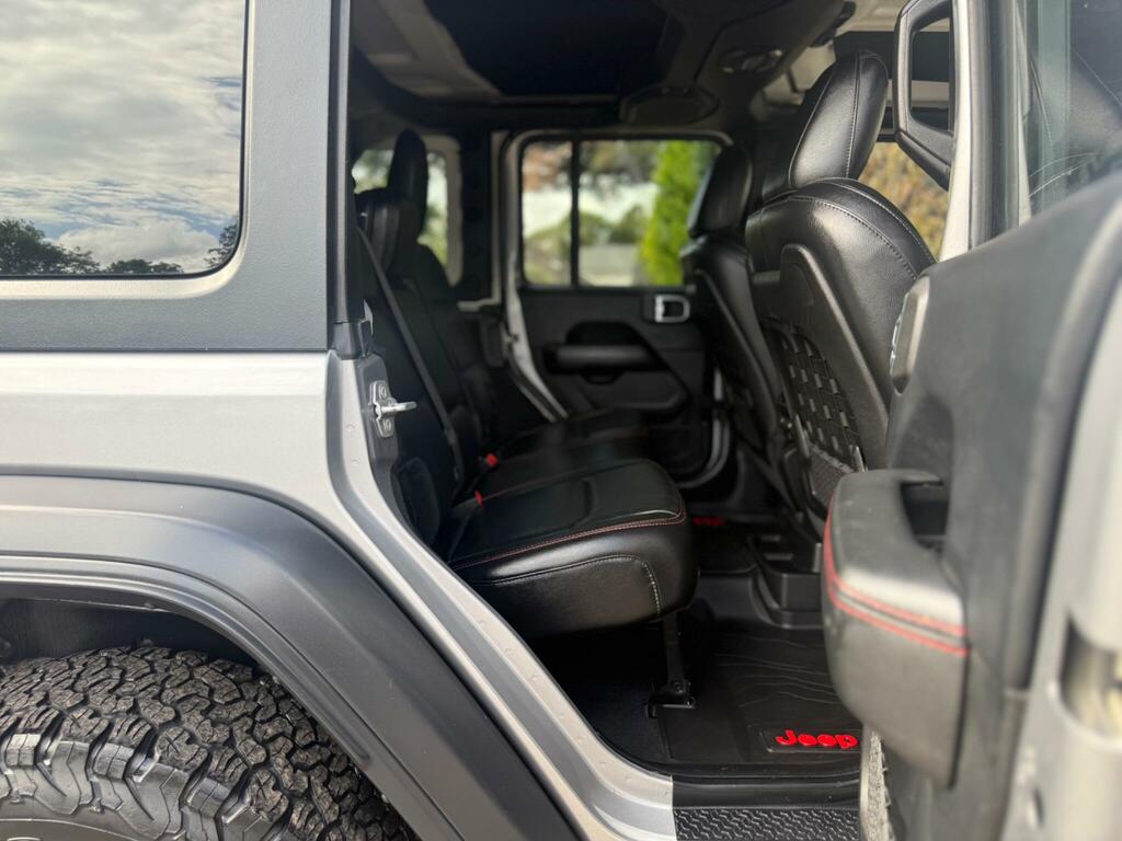 Jeep Wrangler 2.8L Night Eagle White #32