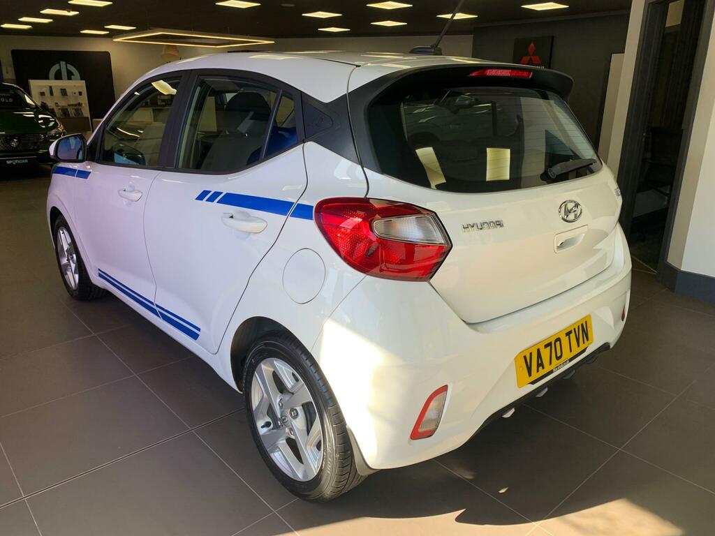 Hyundai I10 1.0 Se Connect Hatchback Euro 6 White #6