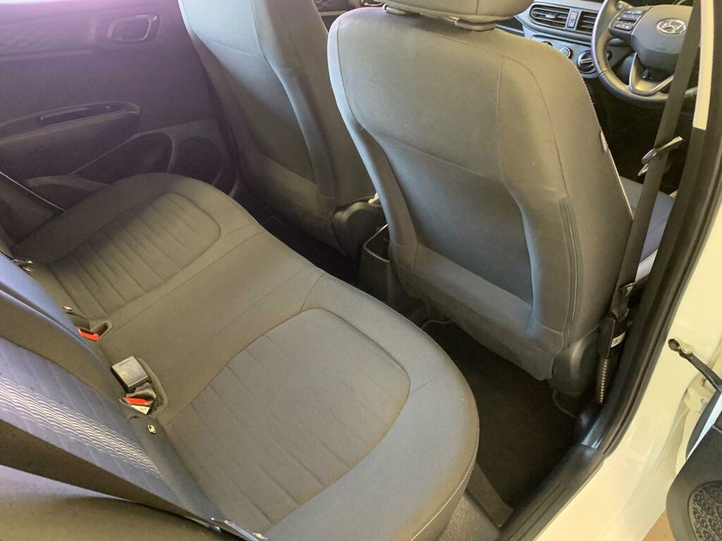 Hyundai I10 Hatchback Blue #19
