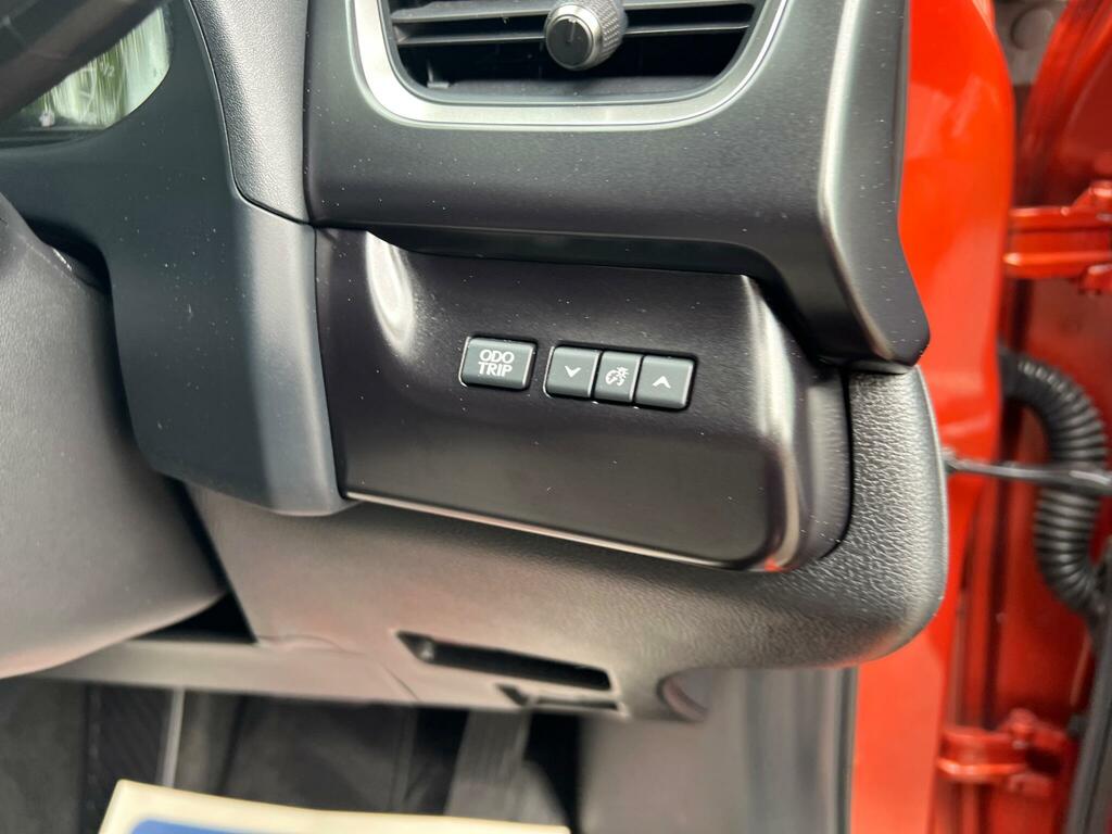 Lexus UX 250H 2.0  #50
