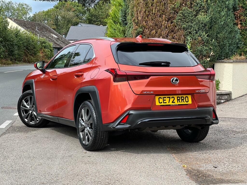Lexus UX 250H 2.0  #9