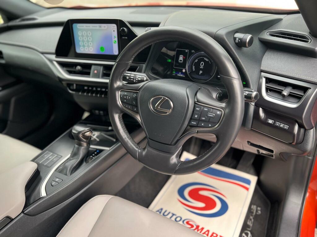 Lexus UX 250H 2.0  #32
