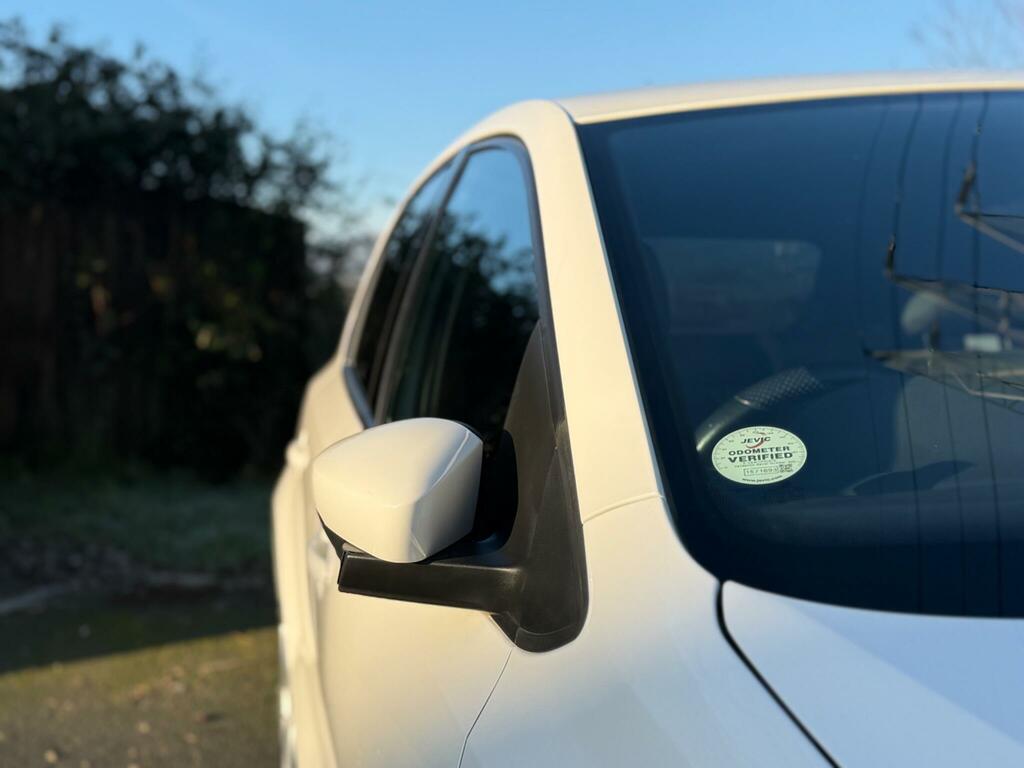 Volkswagen Polo Match Red #36