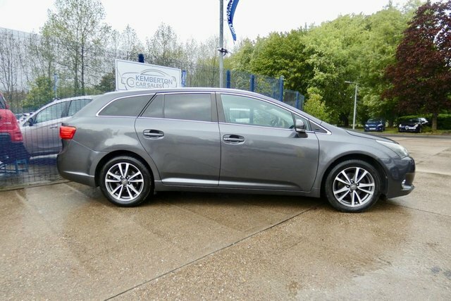 Toyota Avensis 2014 2.0 D-4d Icon Business Edition Tourer Die Grey #4