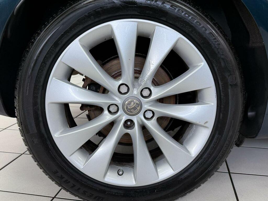 Vauxhall Astra GTC White #26