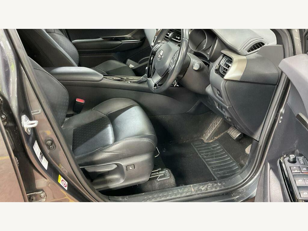 Toyota C-Hr 1.8 Vvt-h Dynamic Cvt Euro 6 Ss Grey #6