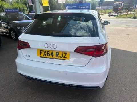 Audi A3 2.0 Tdi S FX64RJZ #5