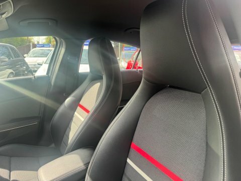 Mercedes-Benz A Class Hatchback White #23