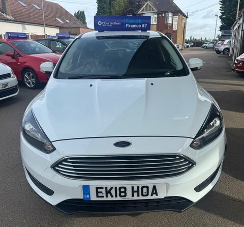 Ford Focus 1.5 Tdci Zetec EK18HOA #2