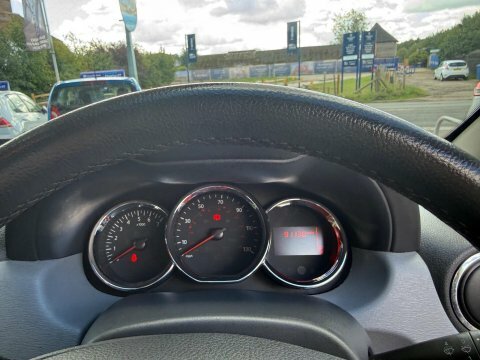 Dacia Duster Suv 1.5 Dci Laureate Euro 5 201515 White #25