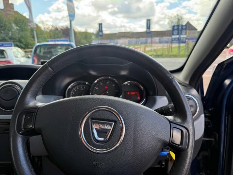 Dacia Duster Suv 1.5 Dci Laureate Euro 5 201515 White #28