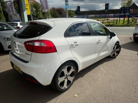 Kia RIO 1.4 Crdi Ecodynamics #4