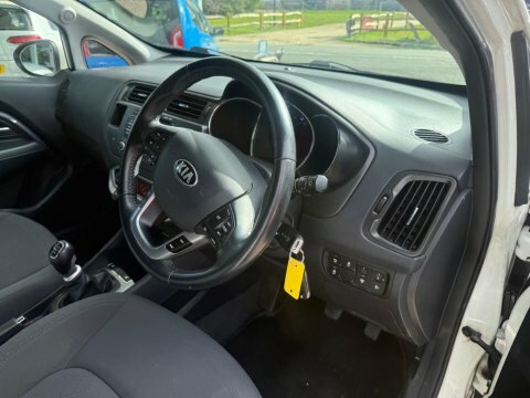 Kia RIO 1.25 Vr7 Euro 5 Silver #7
